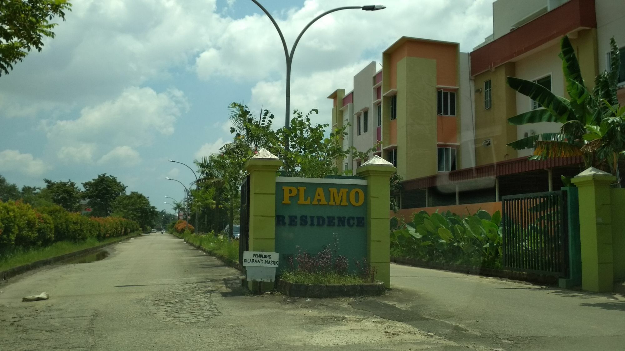 Sleeprest - Plamo Garden Hotel Batam Exterior photo